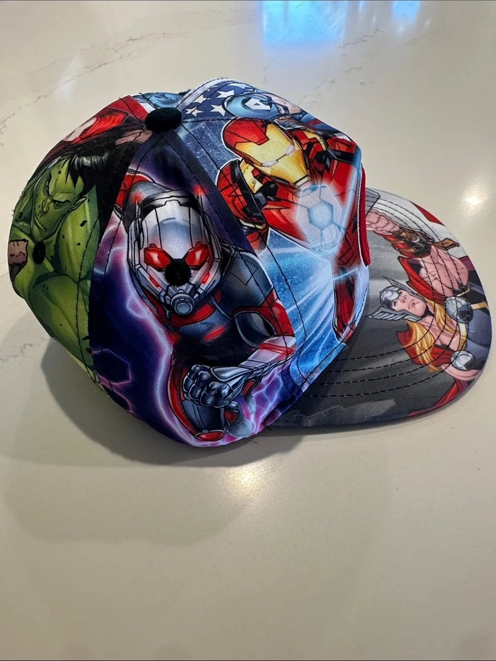 Marvel Kids Blue Red Black Avengers Graphic Snapback Hat - Picture 3 of 5